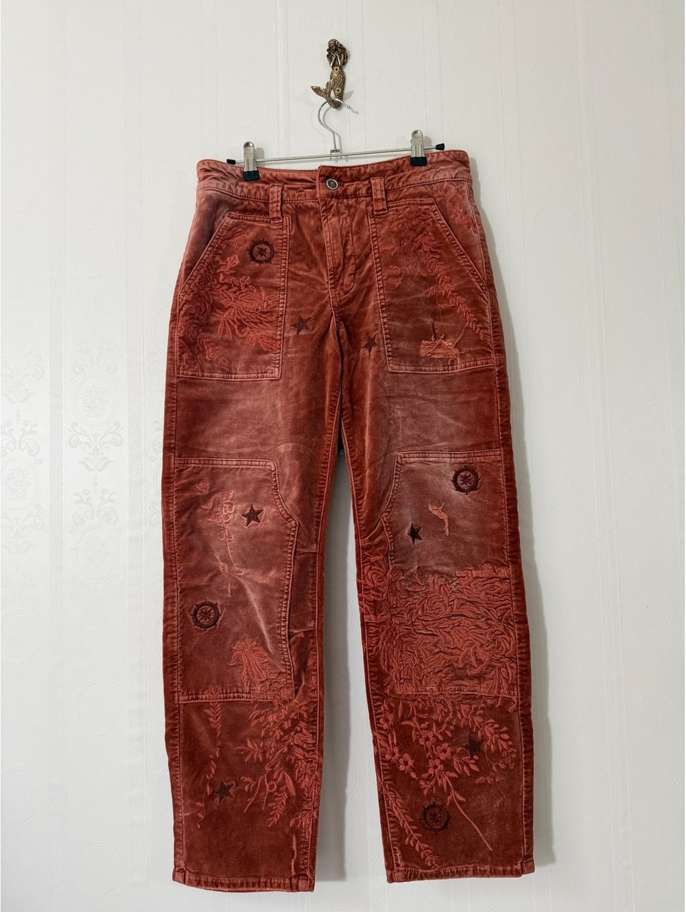 Pilcro the Wanderer Embroidered Trousers | Size 29 (US 8)